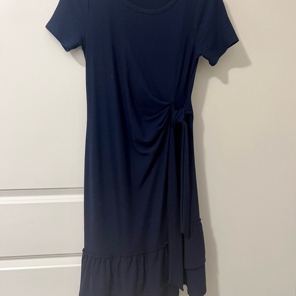 A Pea in the Pod Maternity dress size small in navy blue color. - Picture 4 of 16